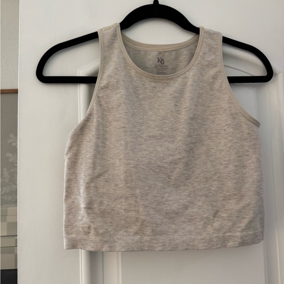 Kindred Bravely Light Gray Tank Top - Picture 1 of 2
